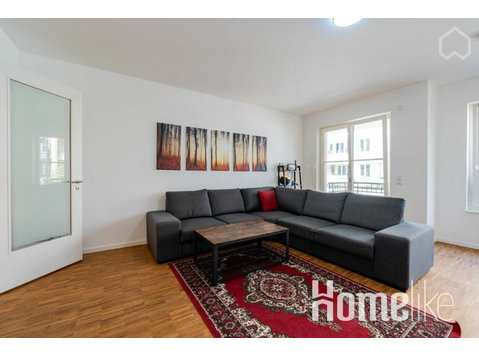 Lovely flat with Balkone and Terrace in Friedrichshain - Apartman Daireleri