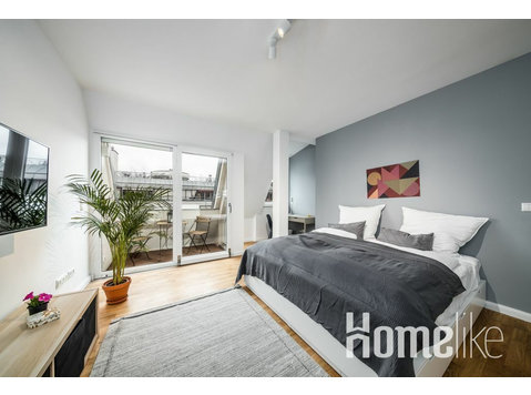 Lovingly furnished apartment with a balcony - Korterid