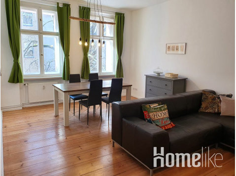'Madita' - large old building apartment with 2 bedrooms in… - Leiligheter