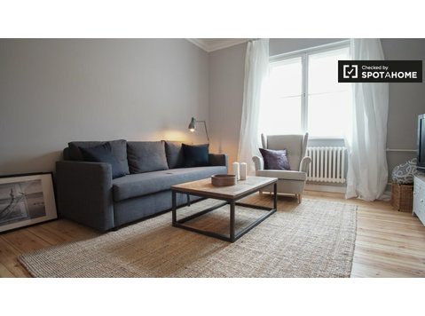Wilmersdorf Berlin'de kiralık Modern 1 yatak odalı daire - Apartman Daireleri