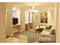 Modern Apartment in beautiful old building, fully furnished… - דירות
