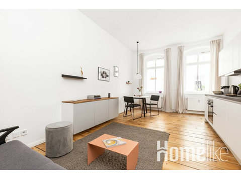 Modern apartment at Rosenthaler Platz - Apartemen
