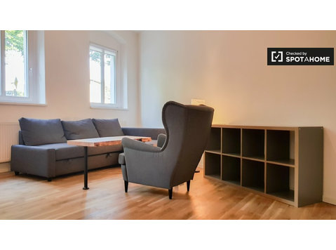 Apartamento moderno con 1 dormitorio en alquiler en Pankow,… - Pisos
