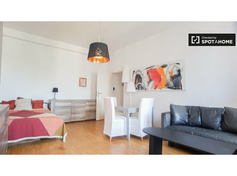 Ładne 1-pokojowe mieszkanie do wynajęcia w Charlottenburg,… - Mieszkanie