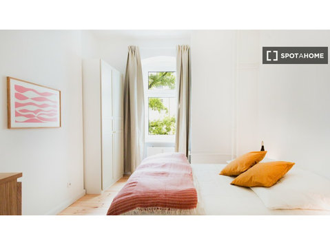 Nordic style furnished 1-bedroom apartment in Berlin-Moabit - 	
Lägenheter