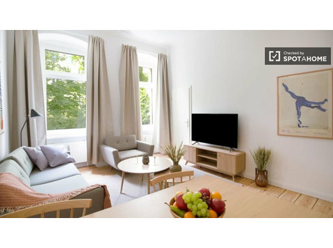 Berlin-Moabit'te İskandinav tarzı döşenmiş 1 yatak odalı… - Apartman Daireleri