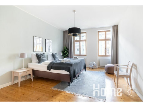 One-bedroom Suite with balcony - Schoenhouse City Street - Apartemen
