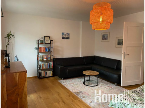 Quiet central newly renovated and furnished flat (Mitte) - Apartments