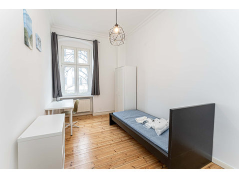 Room 2 - Appartements