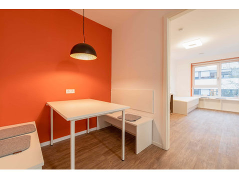 STUDENTS ONLY - Private room in shared apartment for 5… - Apartmány