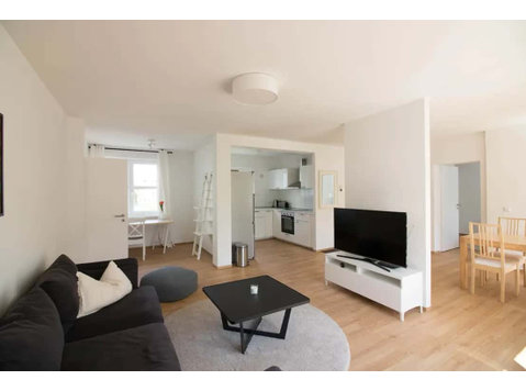 Schön geschnittene 3-Zimmer-Wohnung im Herzen Berlins -… - Appartamenti