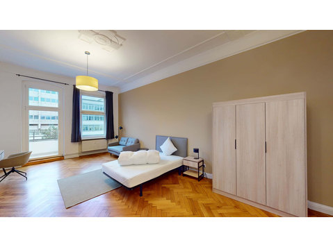 Sprengelkiez 1 - Private Room (3) - Apartments