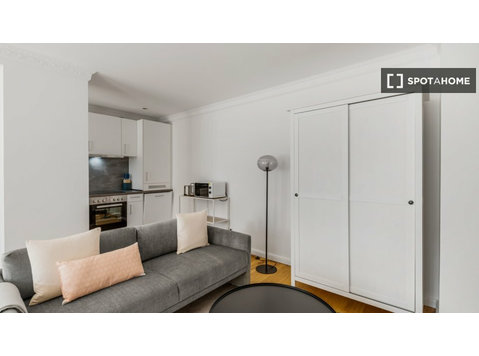 Studio apartment for rent in Berlin - Byty
