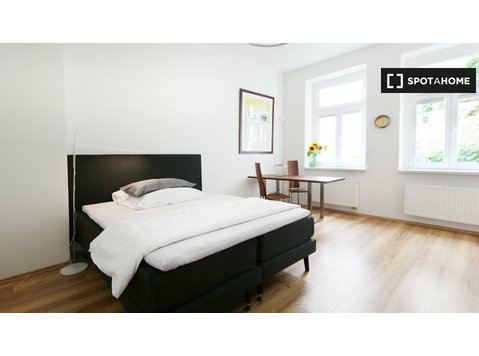 Studio-Apartment zu vermieten in Berlin - Wohnungen