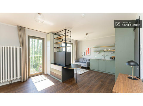 Studio-Wohnung zur Miete in Neukölln, Berlin - Wohnungen