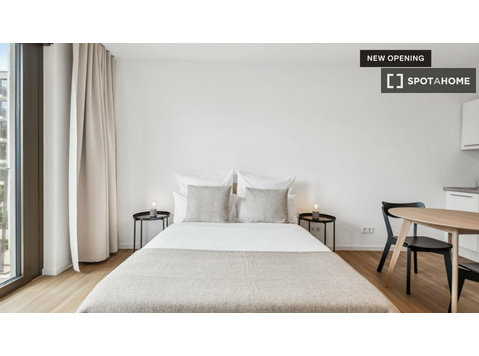 Studio à louer à Berlin - Appartements