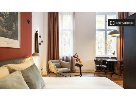 Studio zu vermieten in Berlin - Wohnungen