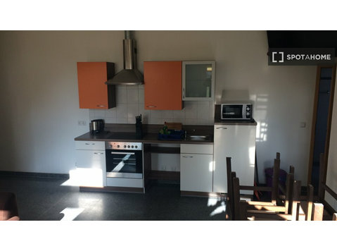 Teltow, Berlin'de kiralık stüdyo - Apartman Daireleri