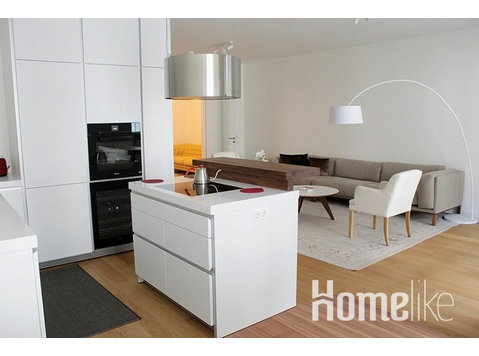 Stylish apartment, 3 bedrooms, 2 bathrooms, guest toilet,… - Apartments