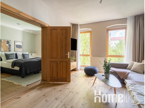 Suite with separate kitchen - Berlin Schoenhouse Avenue - Apartments
