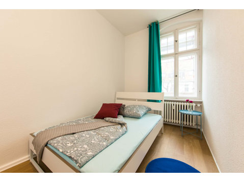 Warmbrunner Straße 54.4 - Apartments