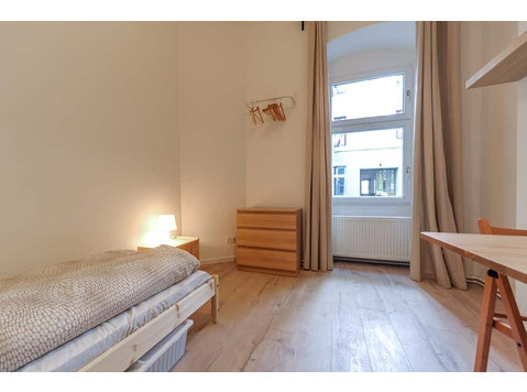 Zimmer in der Togostraße - Apartments