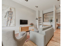 796 | Luxury Apartment with a terrace in Mitte - Ferienwohnungen