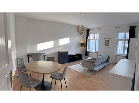 2 ZI-WOHNUNG IN BERLIN - PANKOW, MÖBLIERT, AUF ZEIT - Serviced apartments