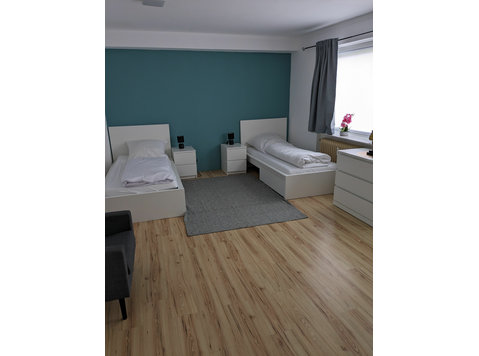 Company apartment in Heide - quiet location with balcony - Annan üürile