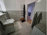 Modern luxuriously furnished apartment in the green belt of… - Te Huur