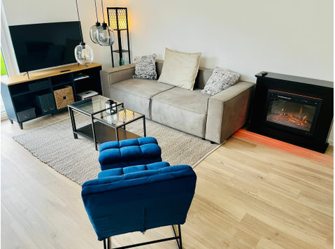 Modern premium apartment with kitchen and Netflix near… - Aluguel