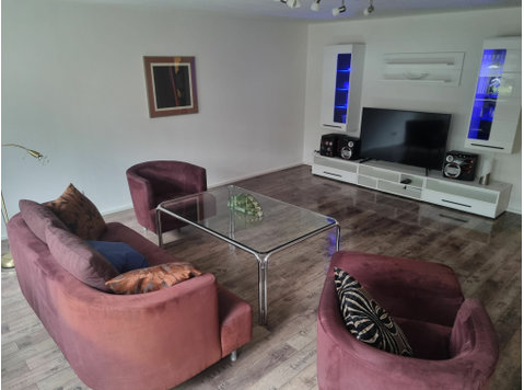 Pretty & beautiful suite in Weisendorf - For Rent