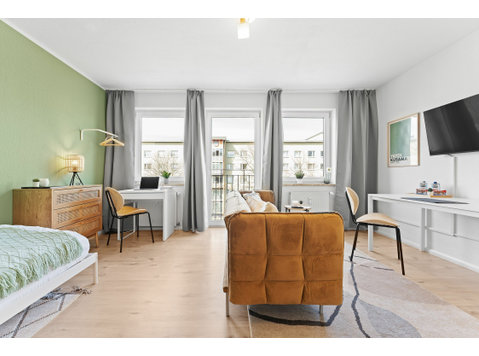 Beautiful & central fully furnishde studio - For Rent
