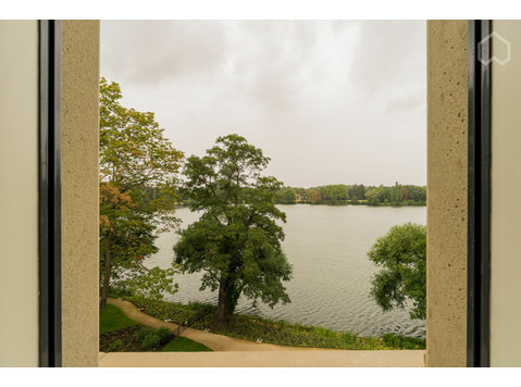 3-room apartment in an exclusive villa in Potsdam directly… - For Rent
