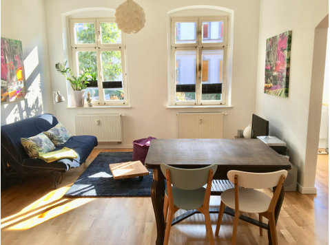 Gemütliche, moderne Wohnung (Potsdam) - Zu Vermieten
