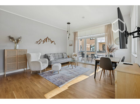 NEW! Stylish Apartment in Prime Potsdam Location - For Rent