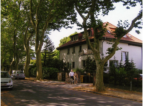 Nice apartment in Potsdam - Annan üürile