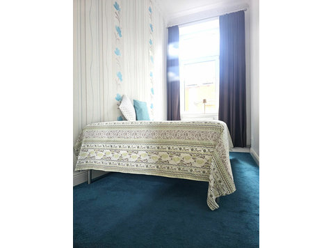 Quiet apartment in a central location - For Rent