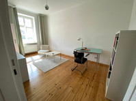 Relaxed apartment next to Filmstudio Babelsberg and… - À louer
