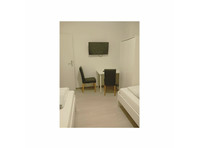 OG, 2-Zimmer-4-Betten-Möblierte, WG geeignet, in der Nähe… - Zu Vermieten