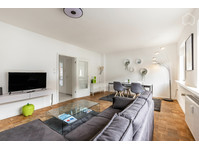 Bright and quiet apartment in a prime location - Til Leie