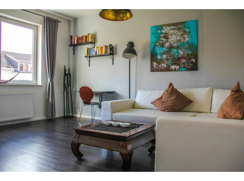 Exklusive 2 Zimmer Wohnung mit Balkon in Top Lage in… - Zu Vermieten