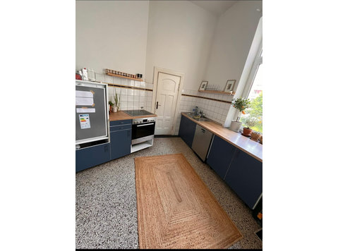 Lovely studio close to city center - For Rent