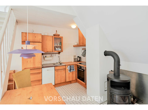Quiet, pretty loft in Mitte - For Rent