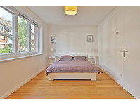 Schwachhausen / Modern 3-room apartment with two terraces… - Izīrē
