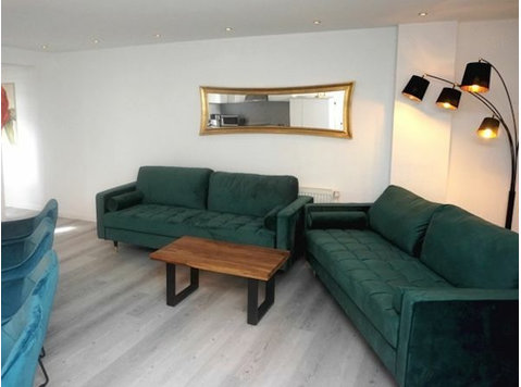 XXL-Apartment for up to 6 persons with 3 bedrooms in an… -  வாடகைக்கு 