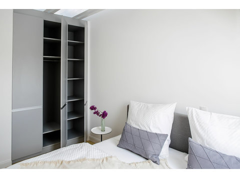 Deluxe Apartment mit Balkon - Zu Vermieten