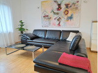 Art apartment with roof terrace and flair, quiet, close to… - Aluguel