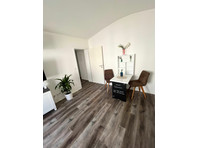 Fashionable home, totally refurnished, located in Chemnitz… - Под наем