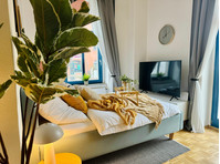 Cozy Apartment direct in the City - huge balcony - Под Кирија